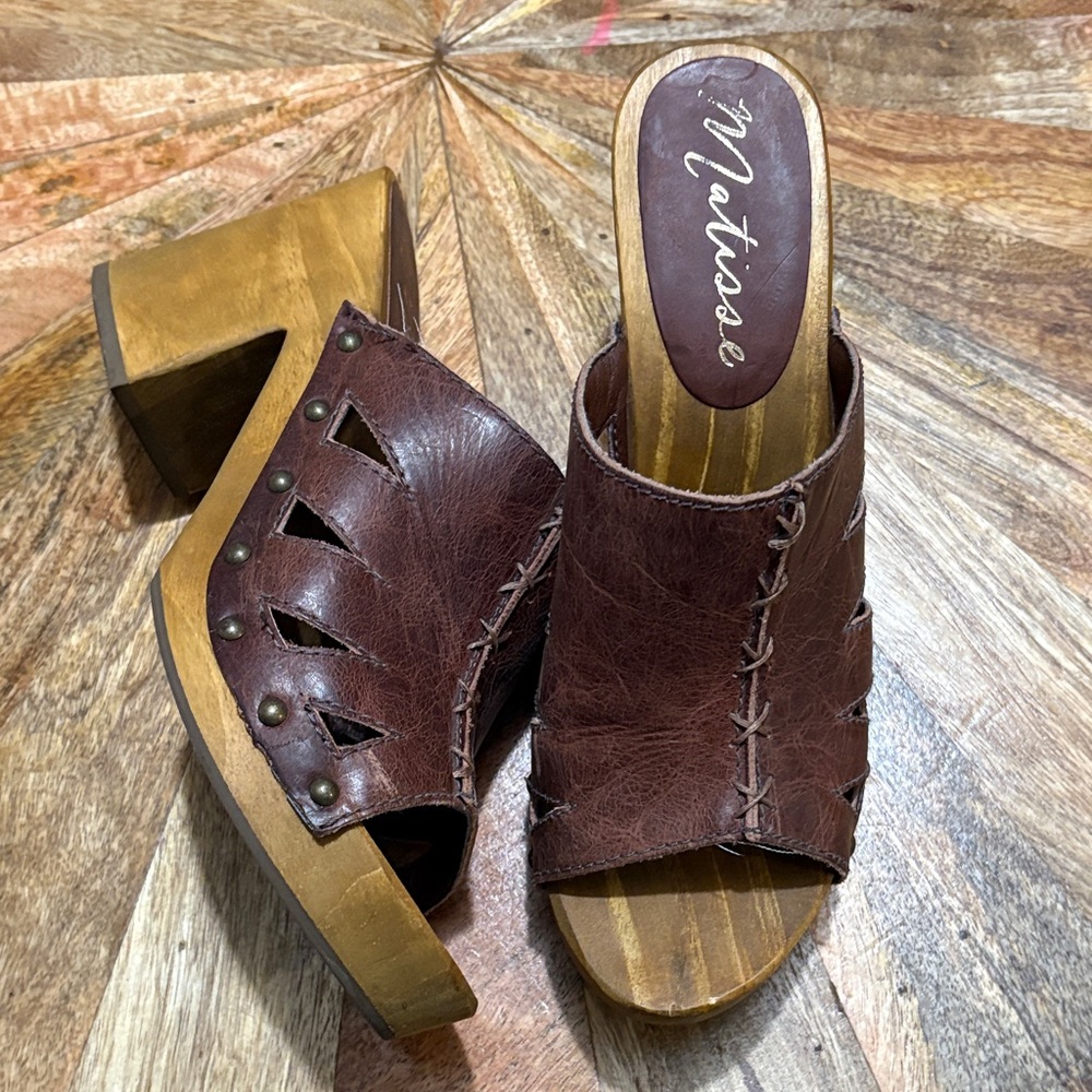 Matisse Women's Dark Brown Leather Mules